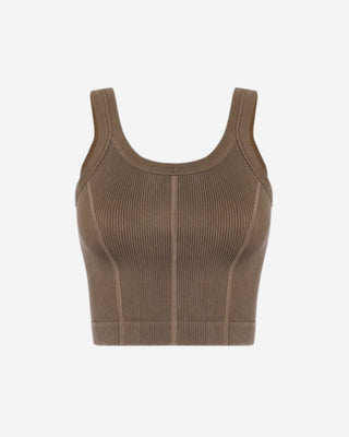 Women’s brown ribbed scoop neck fitted tank top, a versatile wardrobe essential for casual outfits, layering, brunch, travel, date nights, and elevated everyday style.